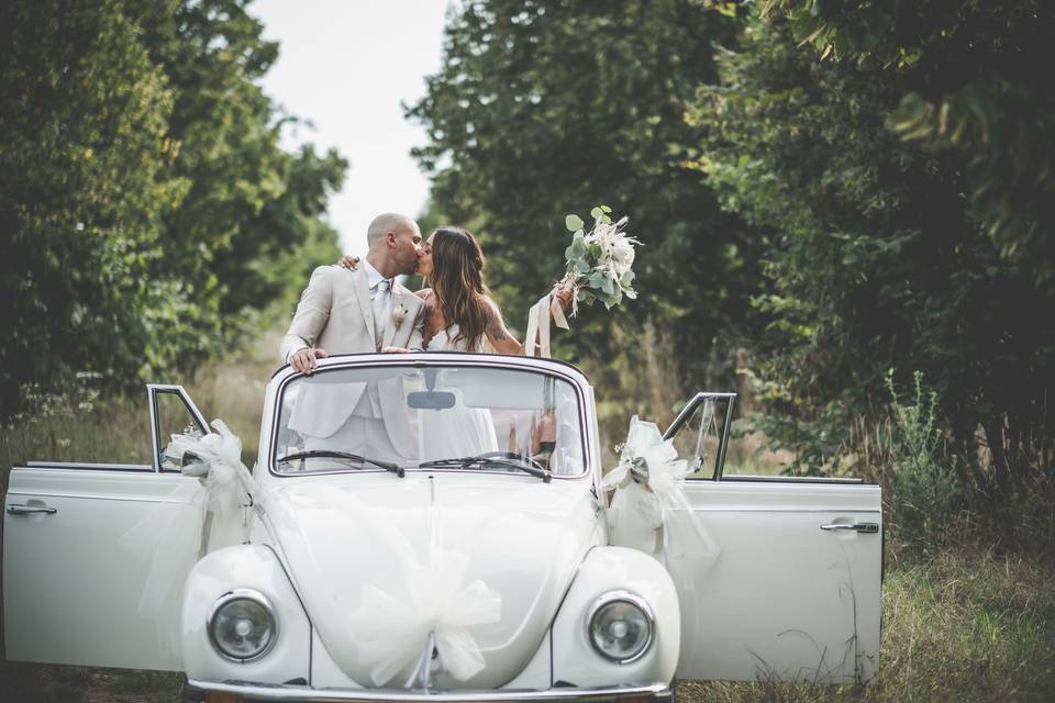VW Maggiolone Cabriolet Bianco