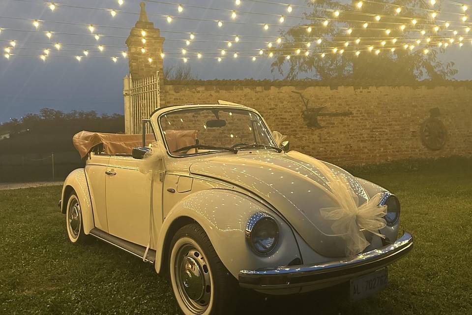 VW Maggiolone Cabriolet Bianco