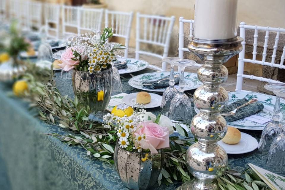 Decoration Table