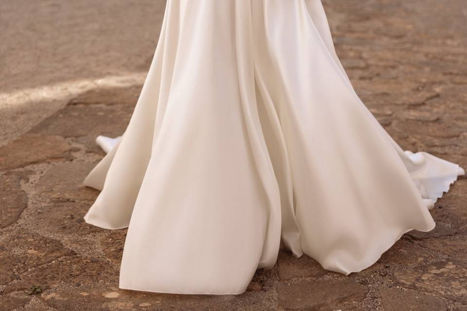 Abito in shantung