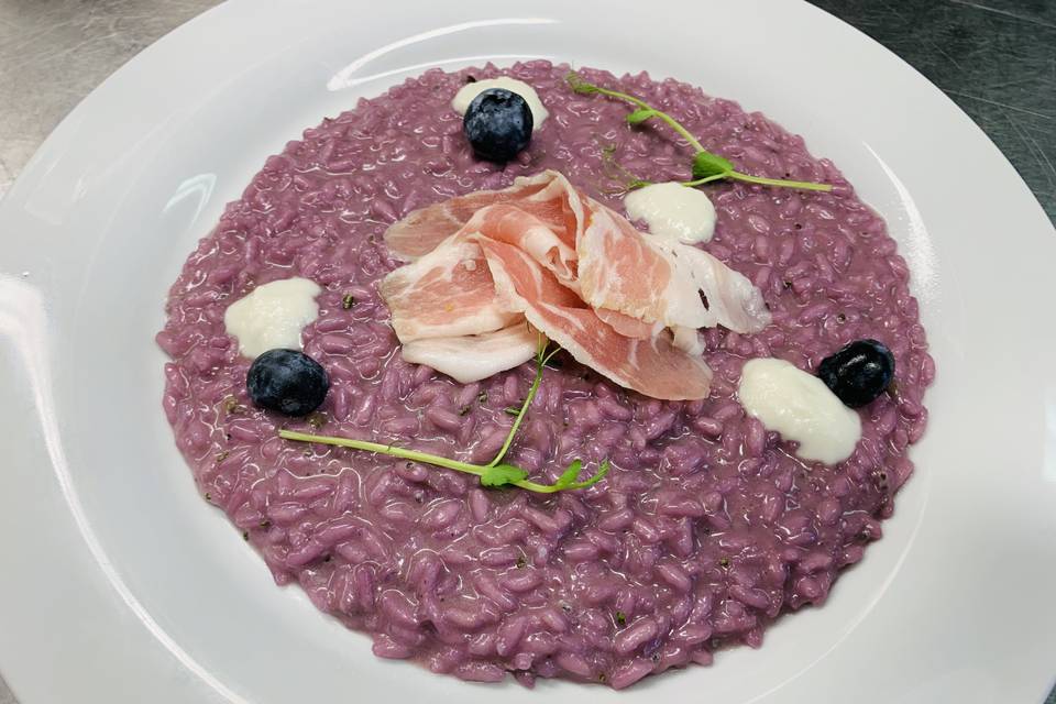 Risotto mirtilli, crema di for