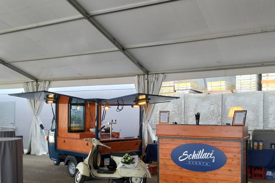Evento Aziendale Con Vespa vin