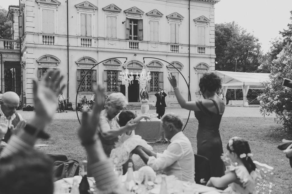 Pranzo fronte villa