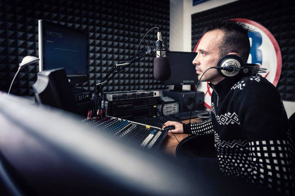 Radio