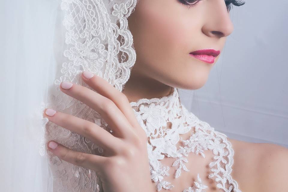 Bridal make up