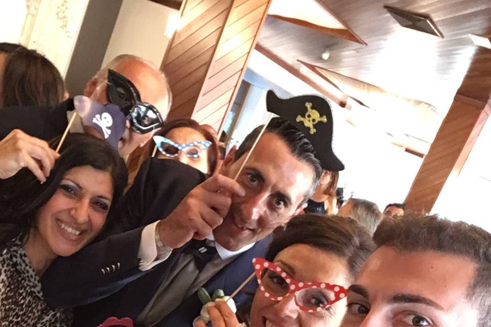 Selfie con gli sposi