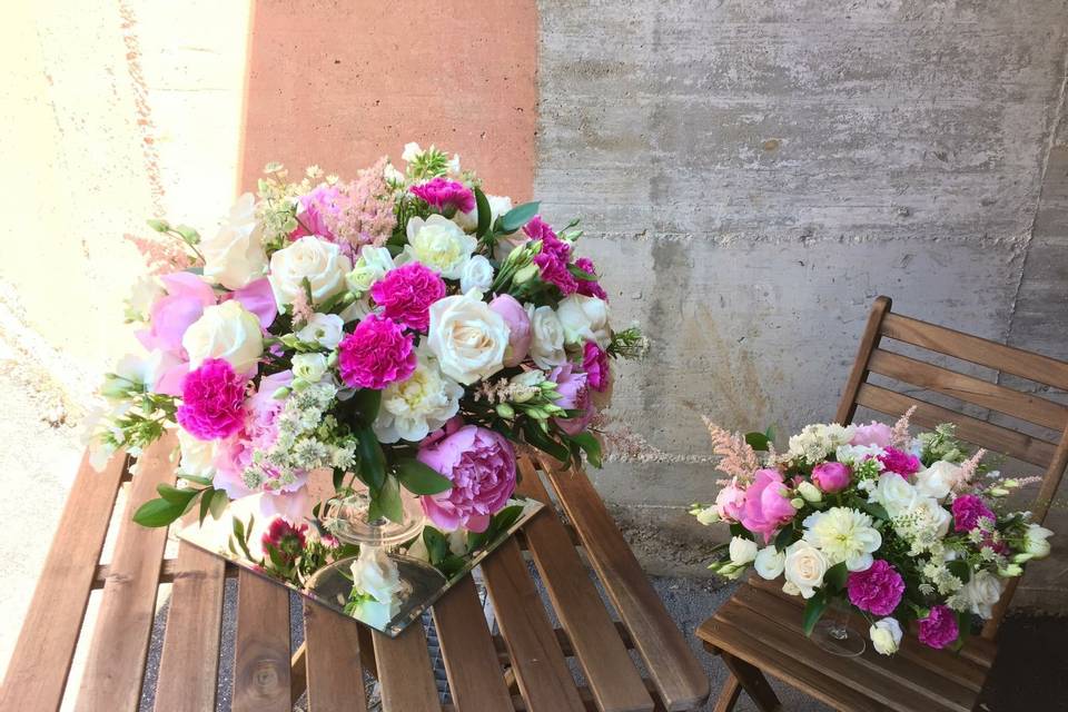 Centerpiece and bouquet