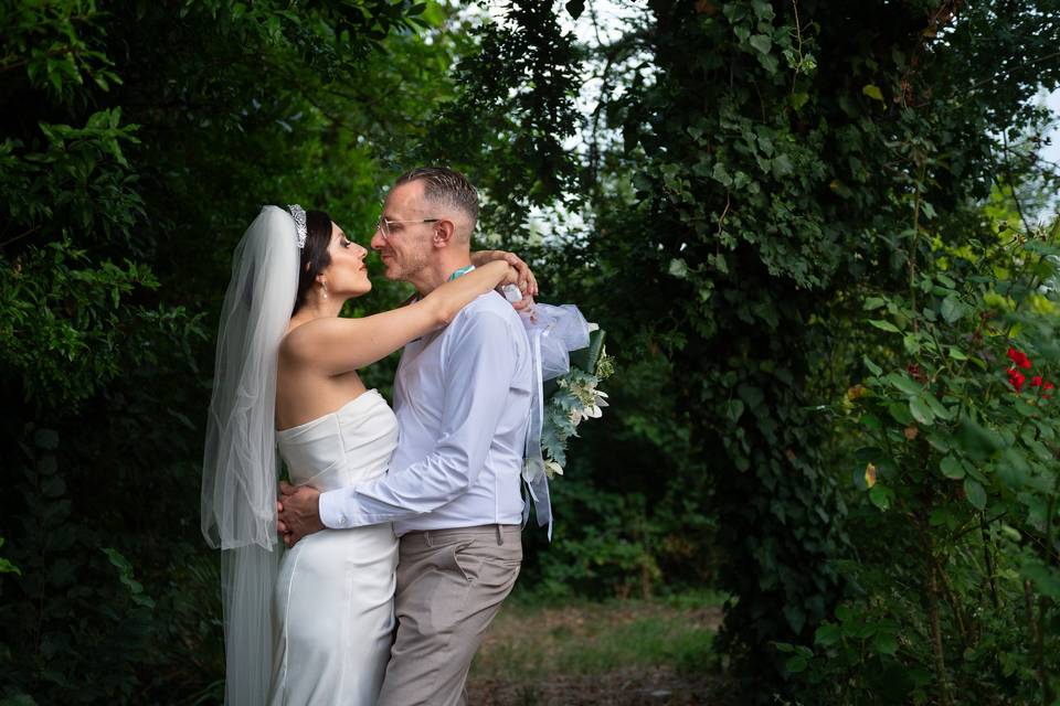 Bacio nel bosco
