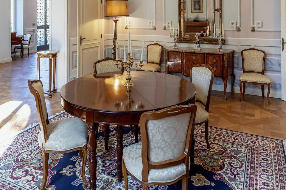 Luigi XV salon
