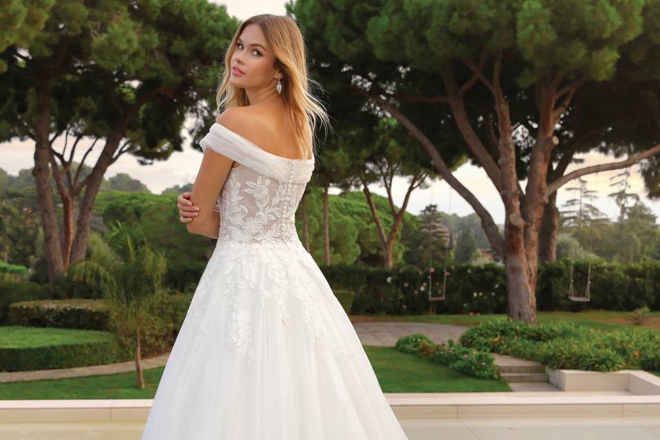 Pigal-pronovias ladybirdanissa