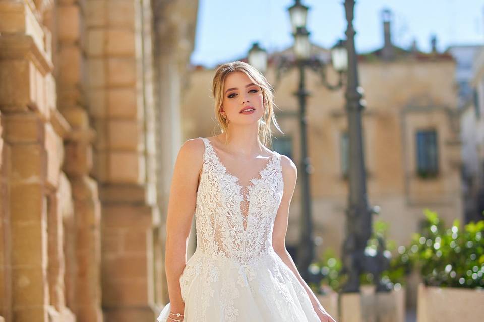 Pigal-pronovias ladybird ankie