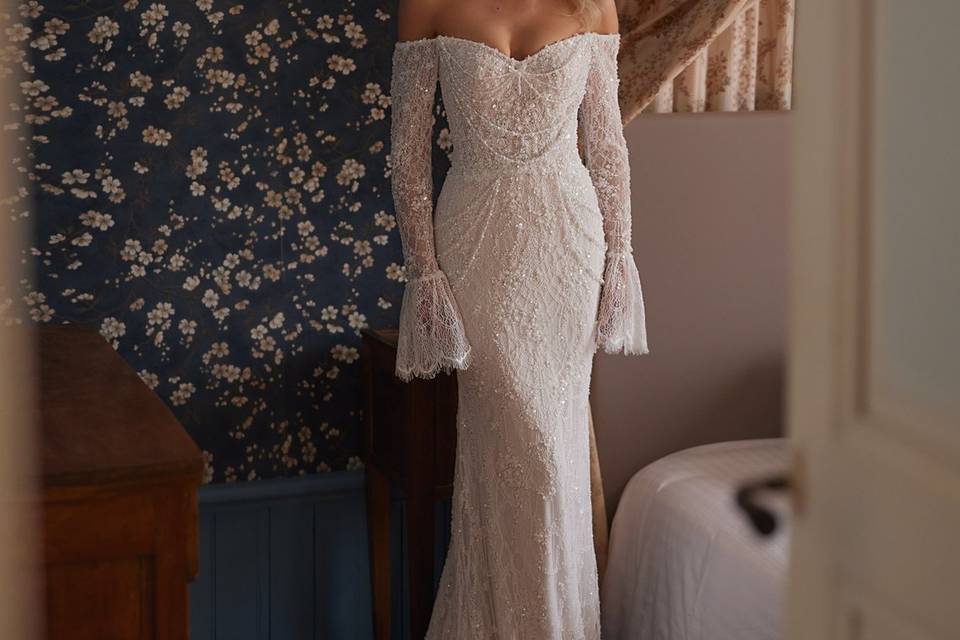Wedding dress
