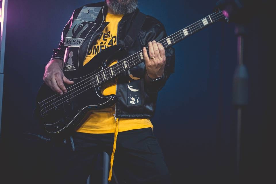 Il nostro bassista