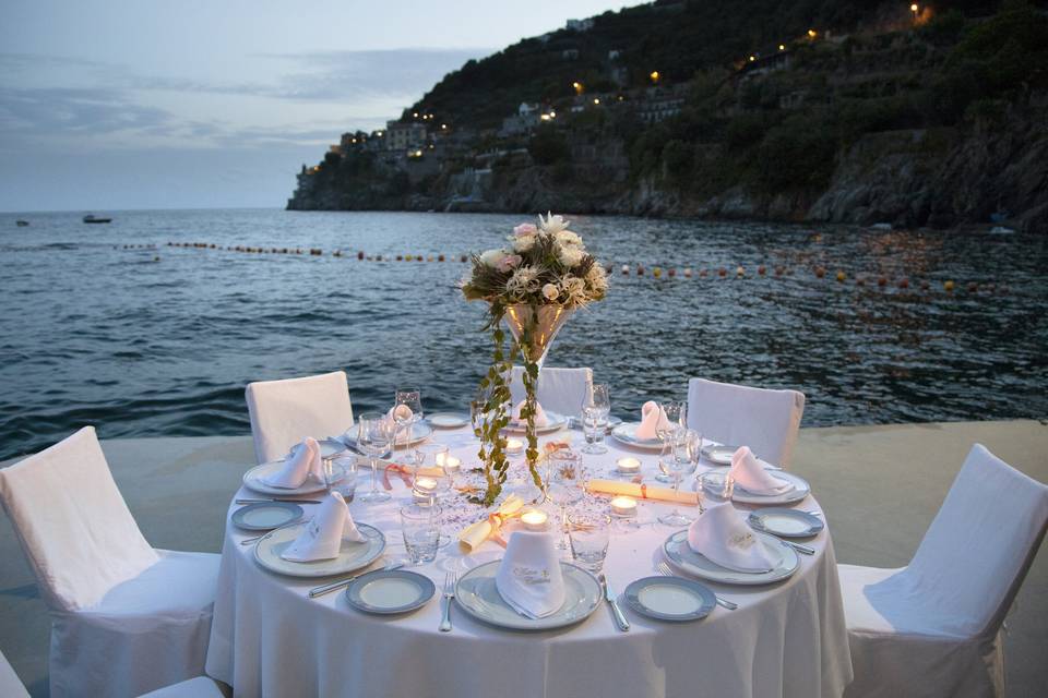 Tavolo al mare