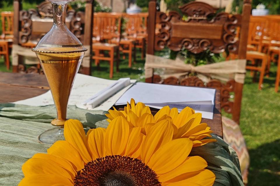Cerimonia all'aperto Girasoli