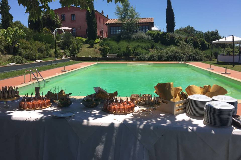 Buffet a Bordo Piscina