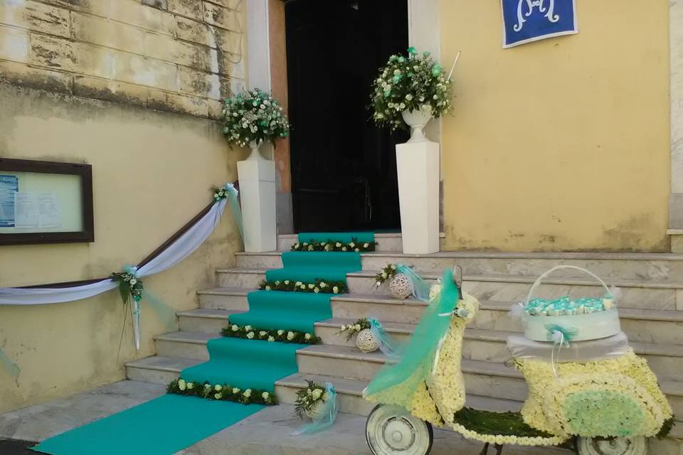 Matrimonio tema vespe