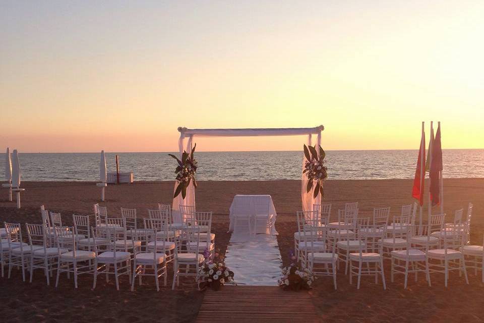 Wedding in spiaggia