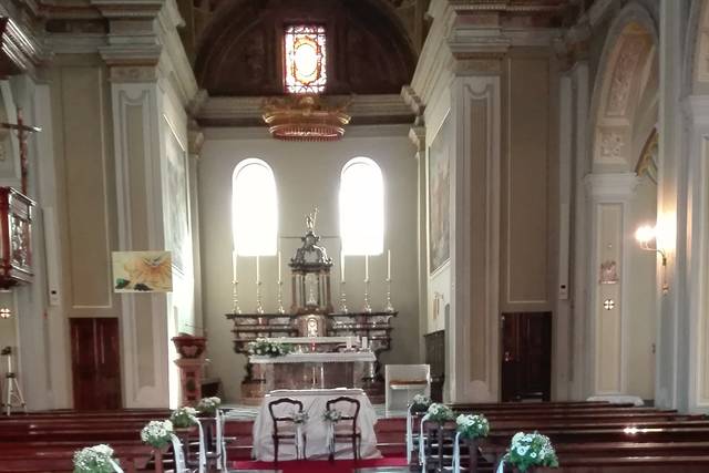 Allestimento chiesa bianco