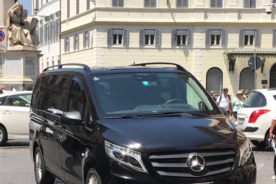 Rome Limo Rent