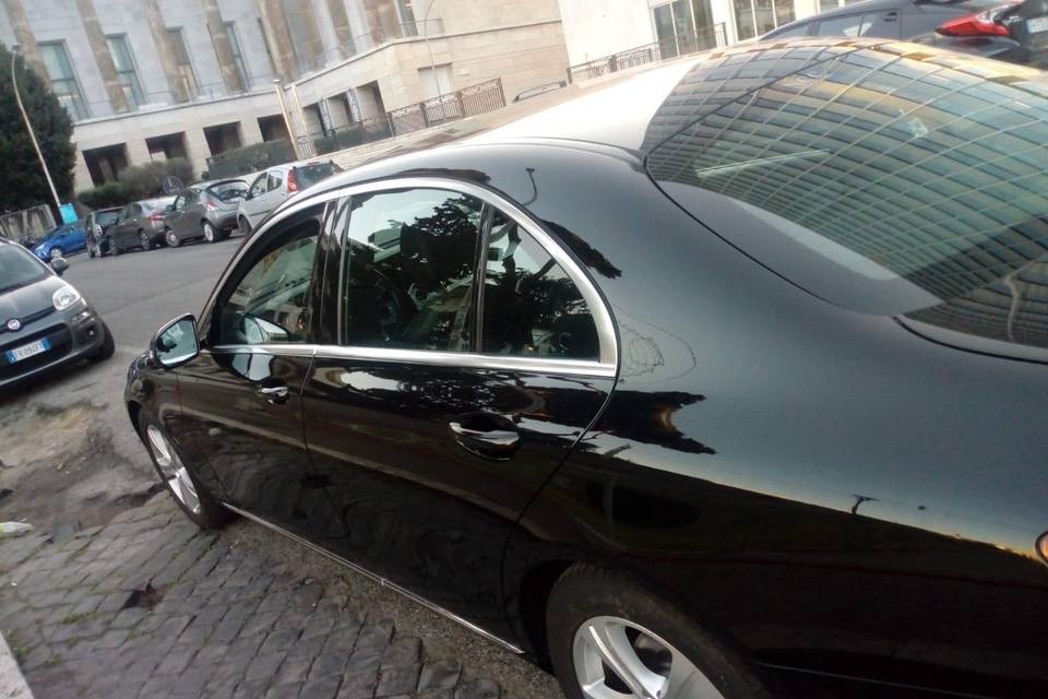 Rome Limo Rent