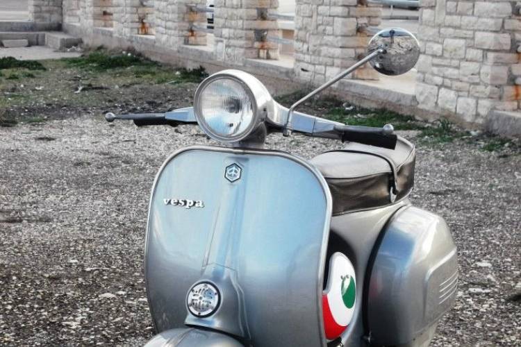 Vespa 125