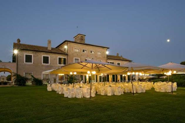 Matrimonio in villa