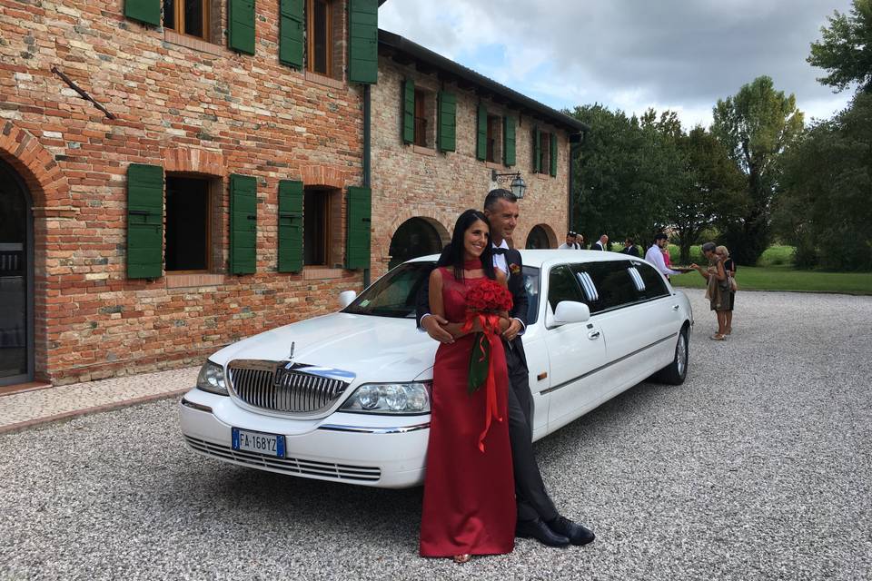 Noleggio limousine corta