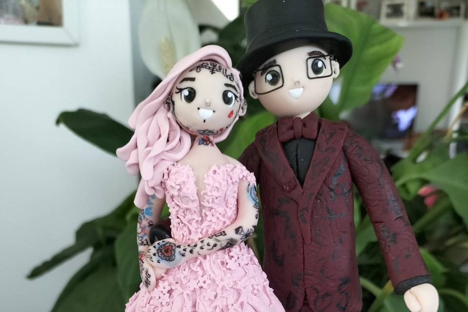 Cake topper h 18 cm base 15 cm