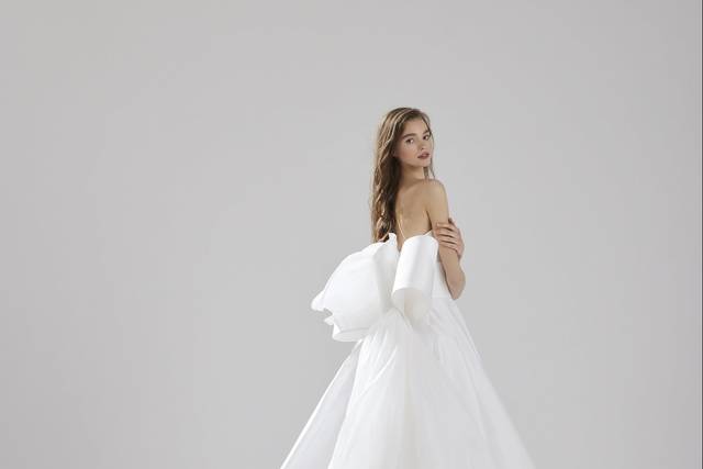 Riva stilista sale abiti da sposa