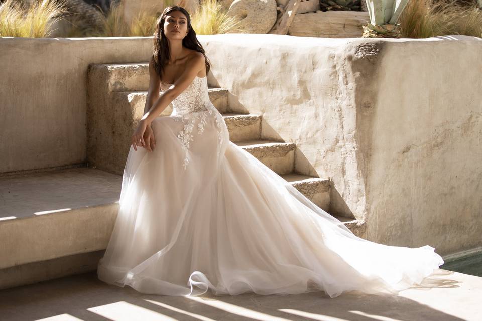 Pronovias