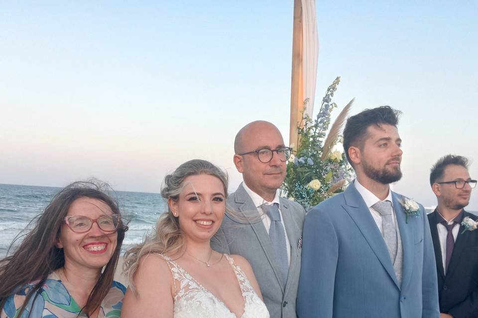 Matrimonio in spiaggia rumeno