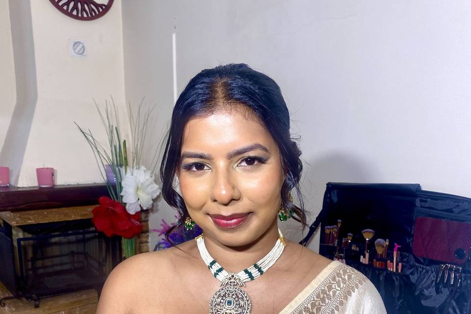 Indian makeup