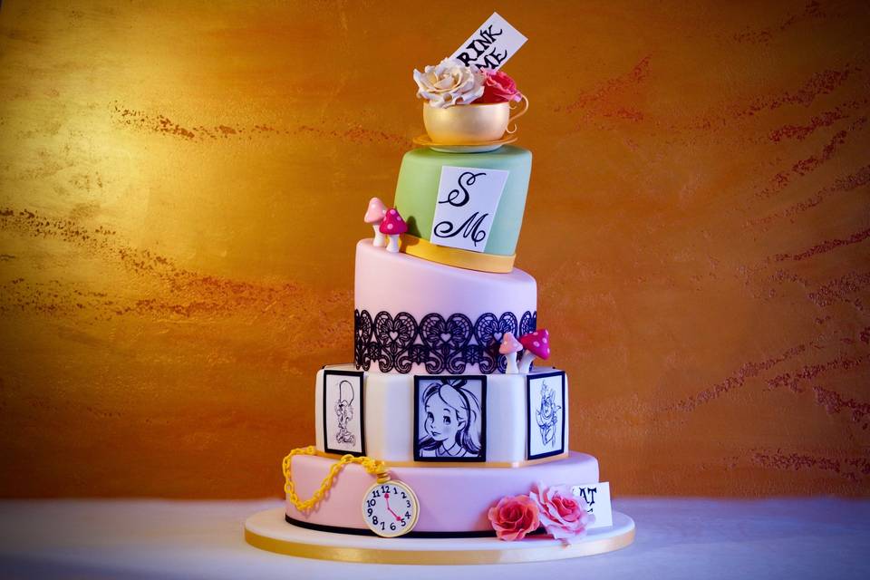 Alice in wonderland wedding