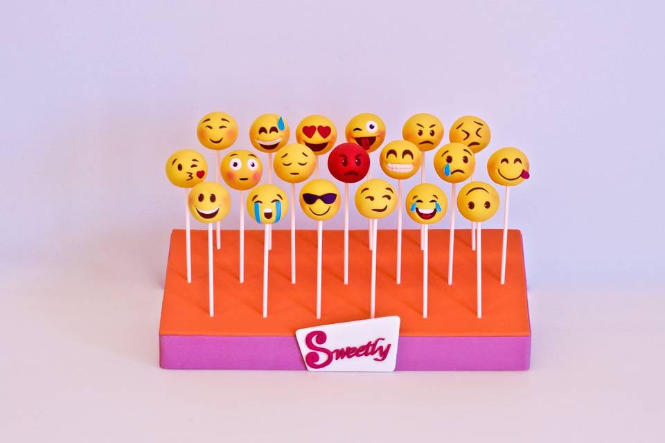 Emotion cake pops