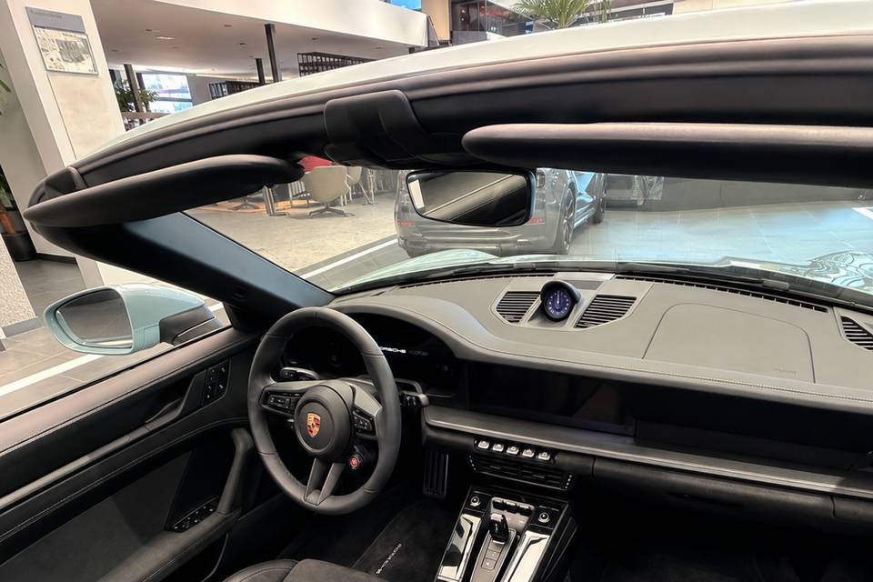 Porsche 911 Carrera GTS Cabrio