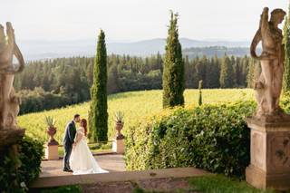 Merabilia – Wedding Atelier & Flower Boutique