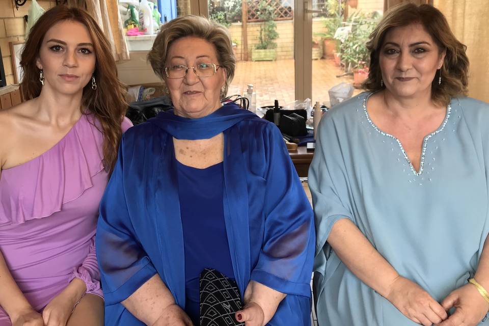 Sorella, nonna e mamma sposo