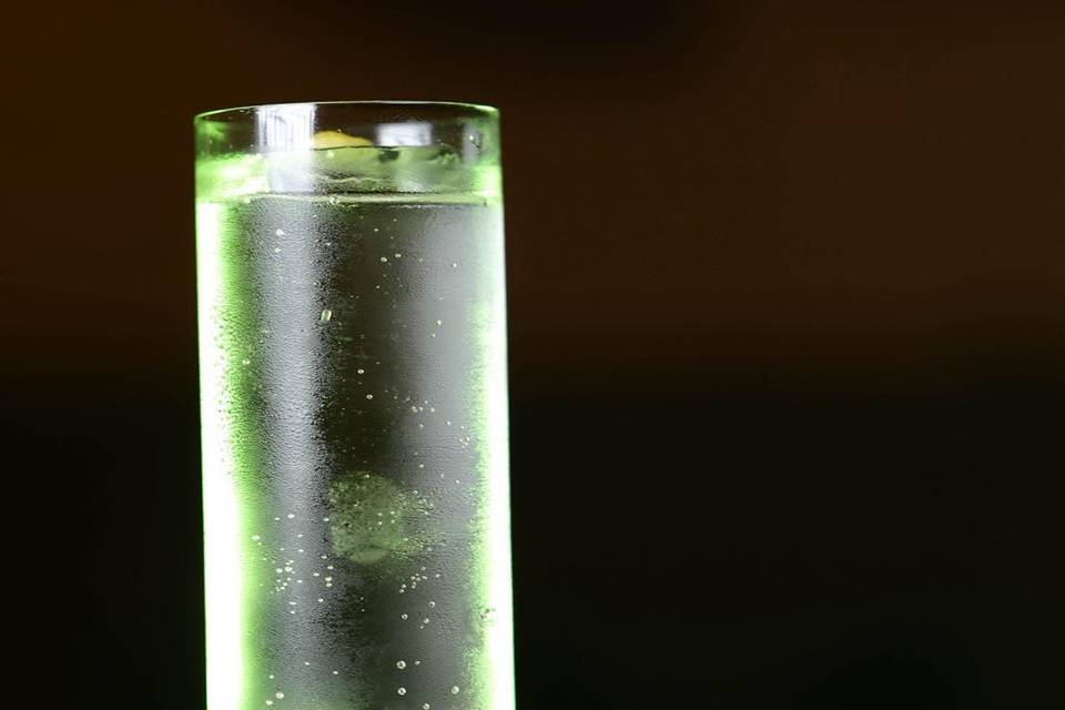 Cocktail bar