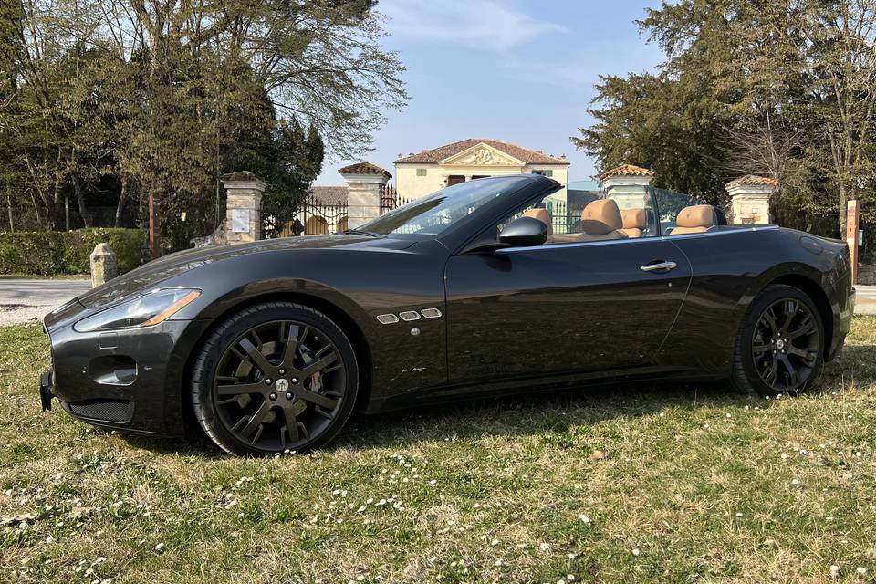 Maserati GranCabrio