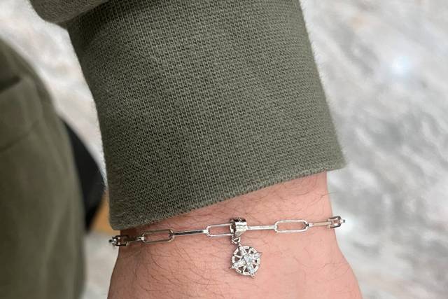Bracciale