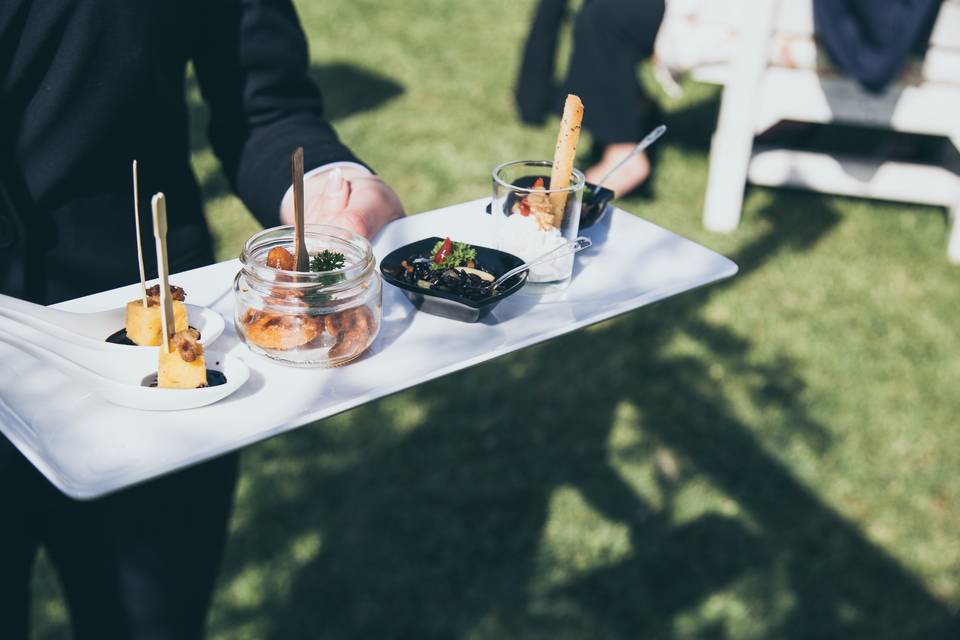 Aperitivo in giardino