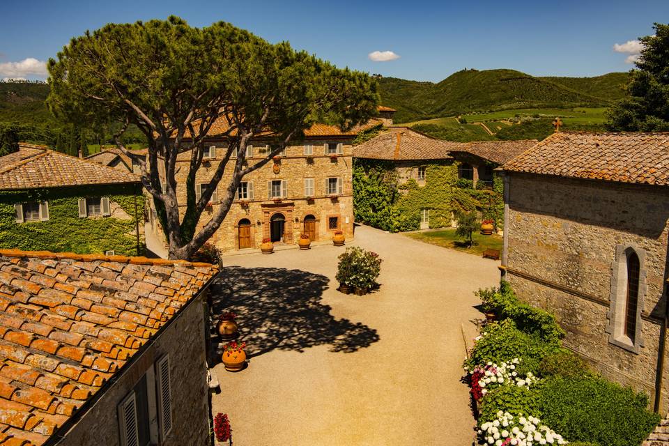 Borgo San Felice Resort