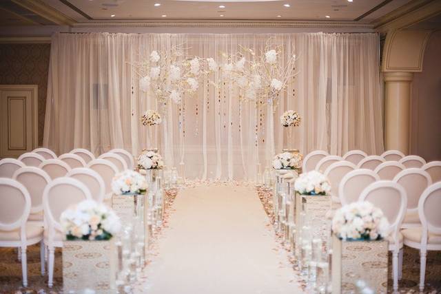 Nicole Castoldi Luxury Wedding