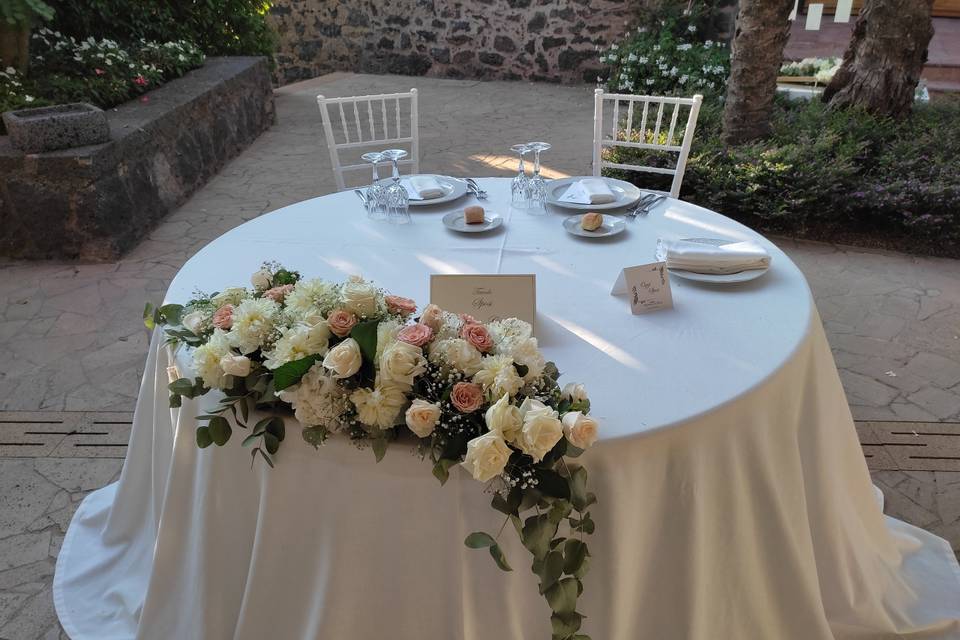 Tavolo sposi romantico