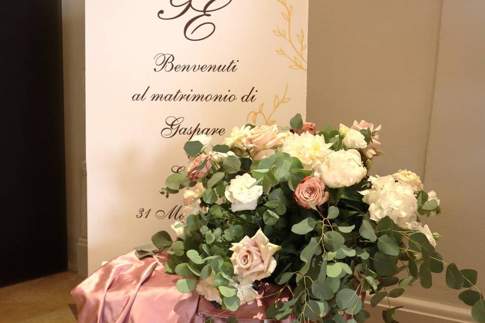 Welcome in sala Villa Favorita