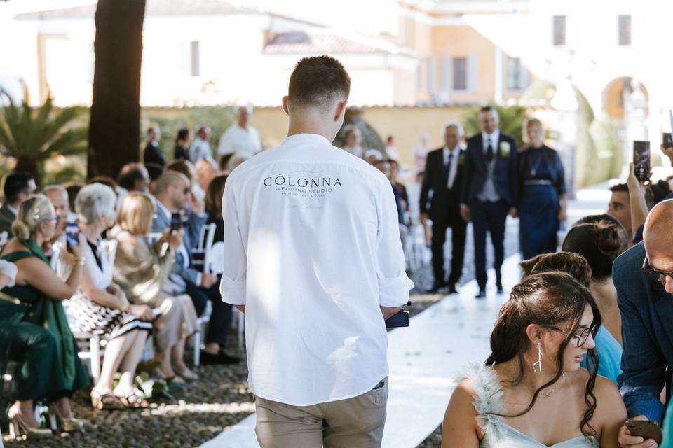 fotografo_davanti_passerella_evento