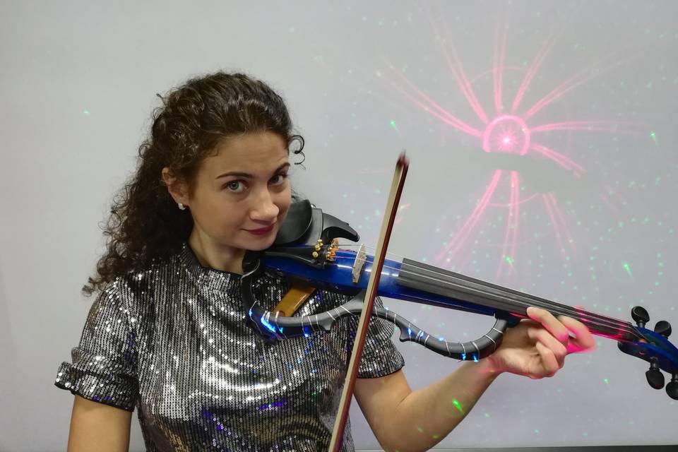 MANUELA VIOLINISTA