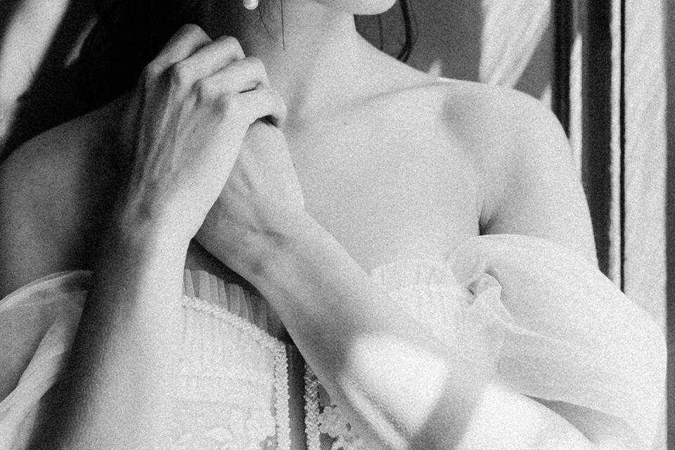 Intimate bride portrait