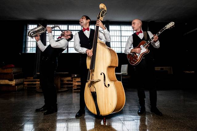 Red Pepper - Italian Swing Band